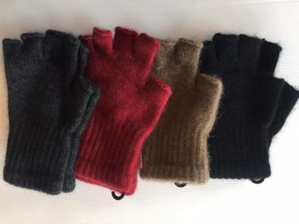 Possum and Merino Fingerless Gloves (1)